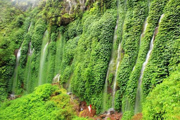 Serunya Tracking Di Sumber Pitu